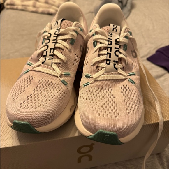 On Cloud Cloud Surfer - Picture 4 of 6